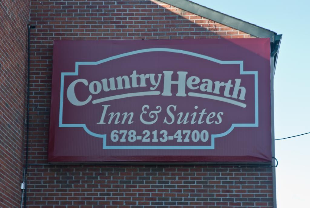 Country Hearth Inn & Suites Marietta Смирна Экстерьер фото